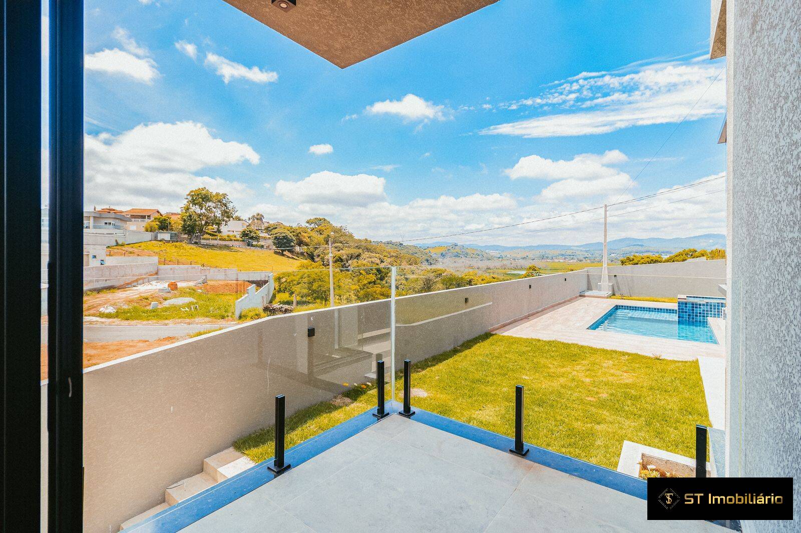 Casa à venda com 3 quartos, 272m² - Foto 25
