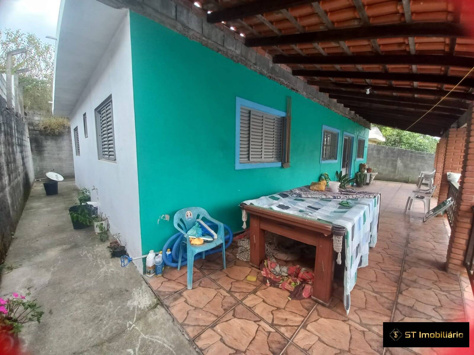 Chácara à venda com 3 quartos, 200m² - Foto 4