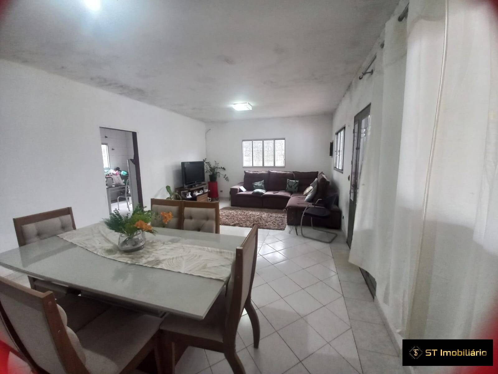 Chácara à venda com 3 quartos, 200m² - Foto 9