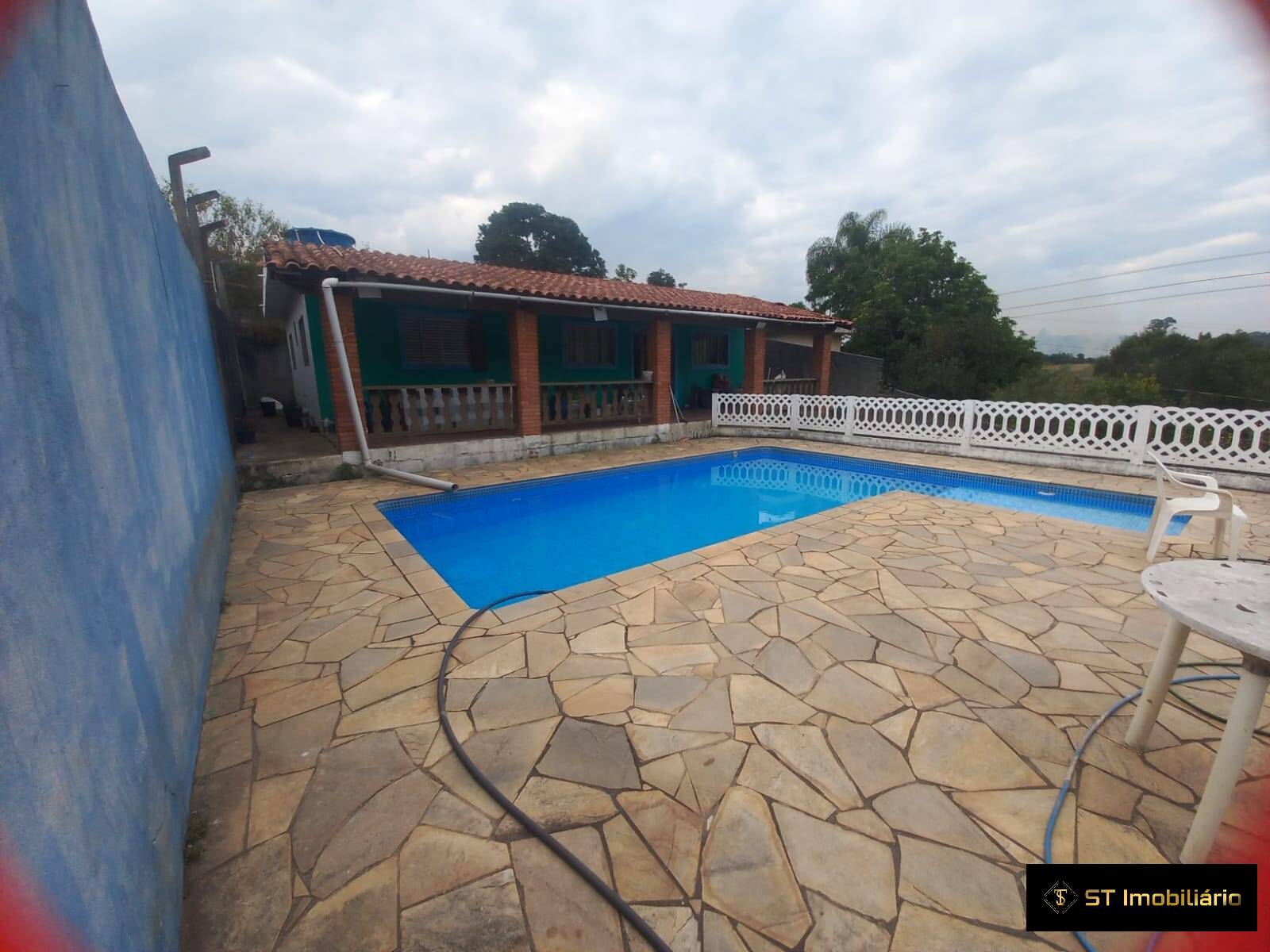 Chácara à venda com 3 quartos, 200m² - Foto 13