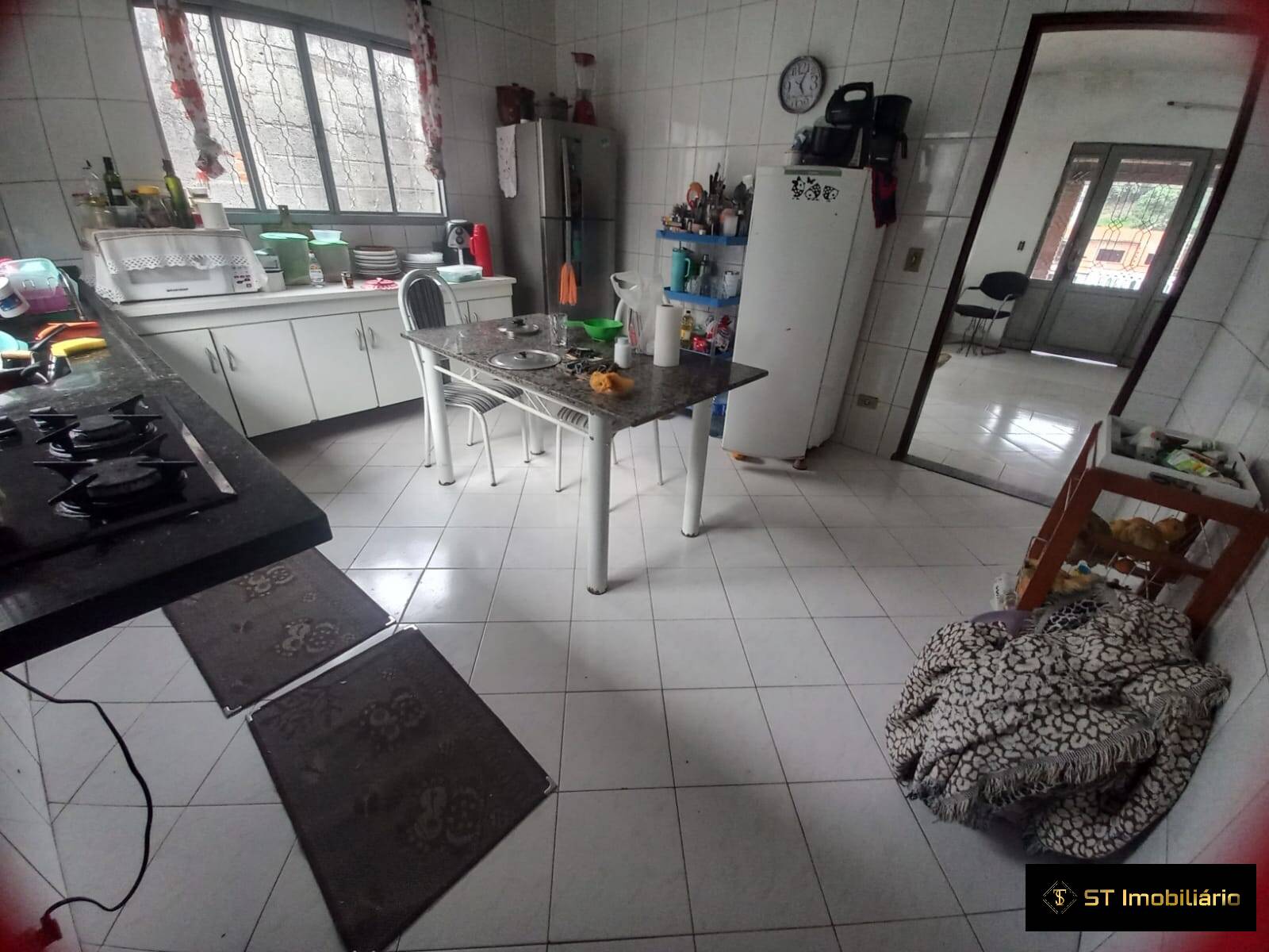 Chácara à venda com 3 quartos, 200m² - Foto 18