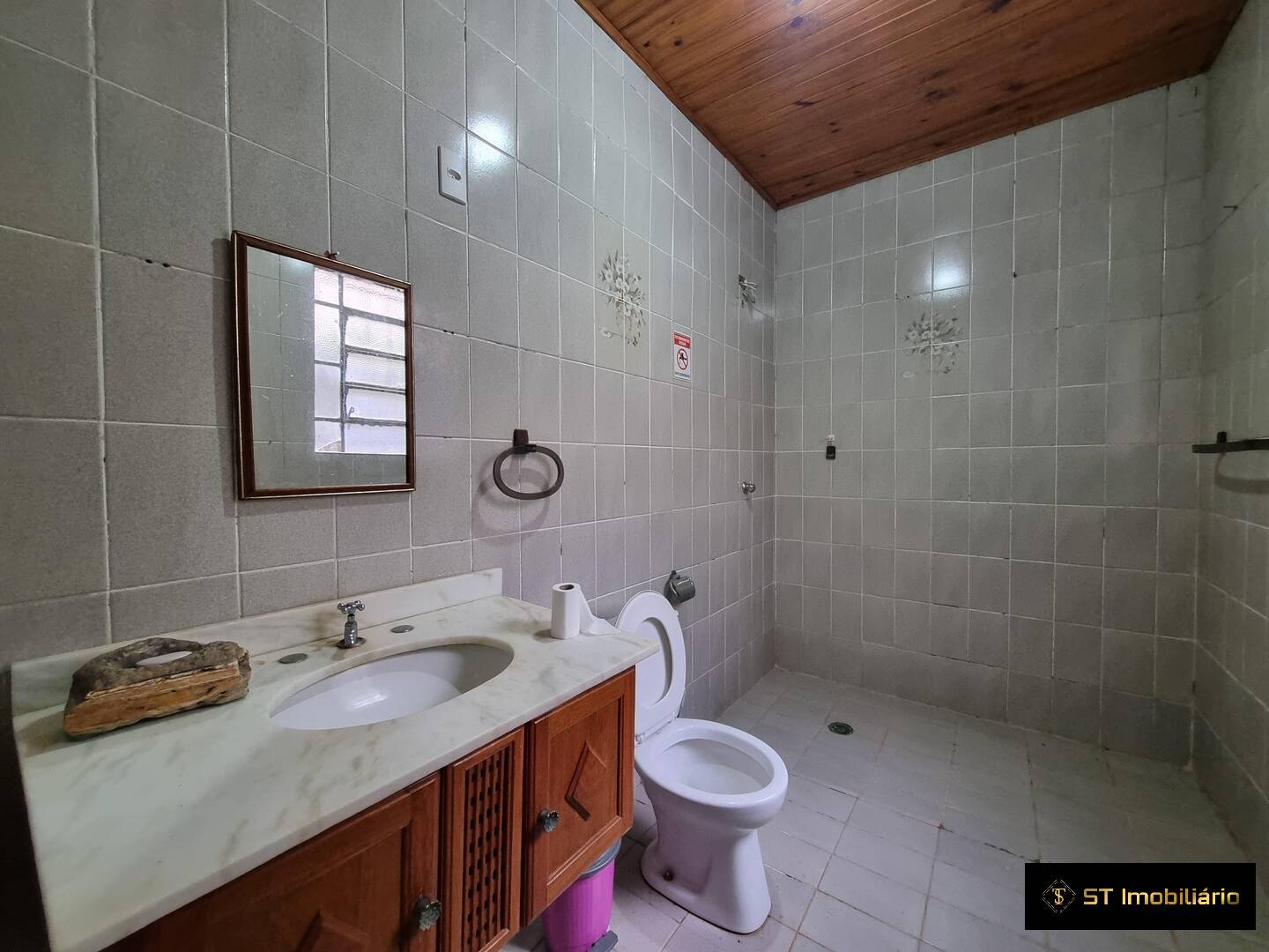 Chácara à venda com 5 quartos, 230m² - Foto 18