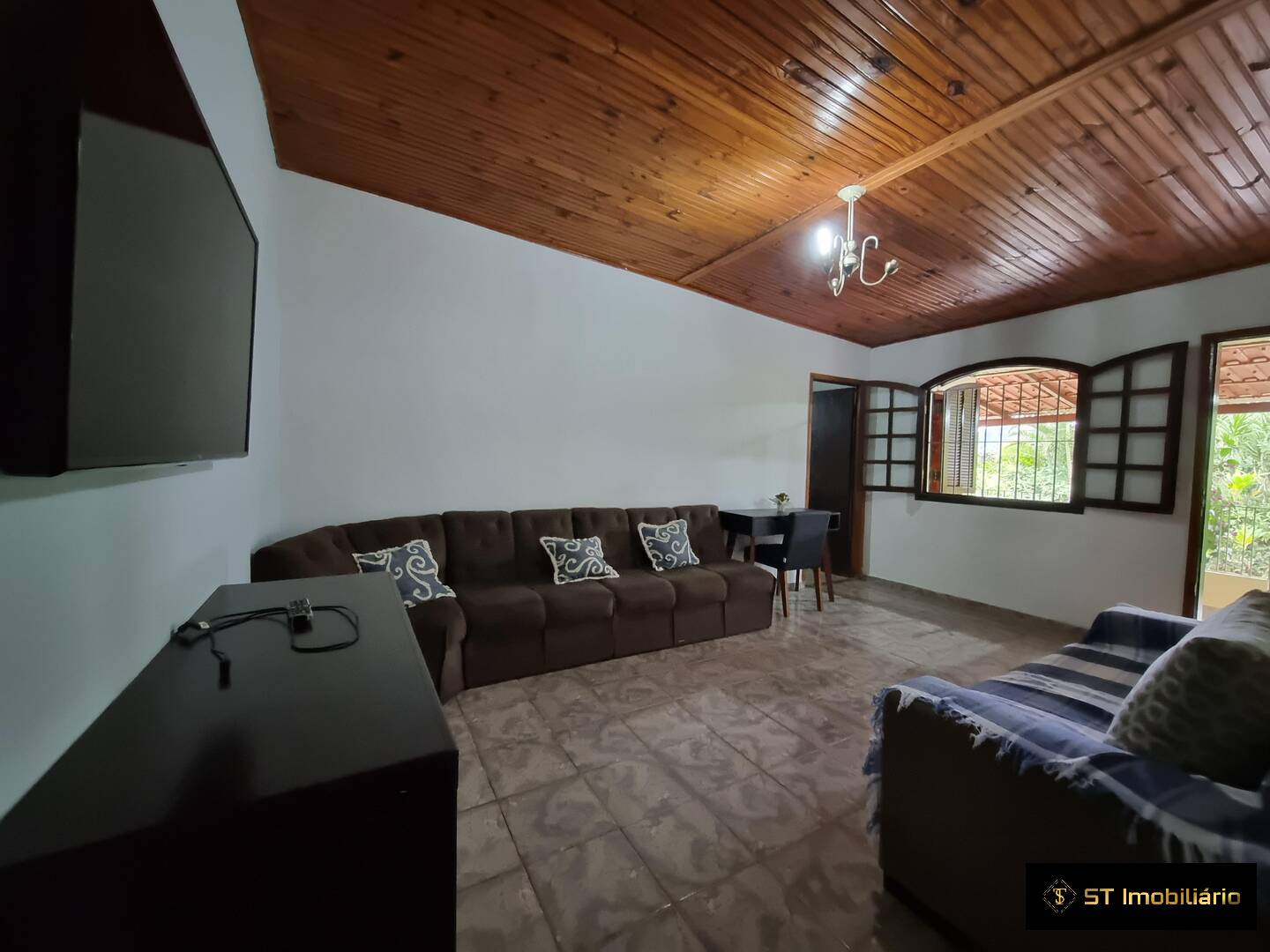 Chácara à venda com 5 quartos, 230m² - Foto 9