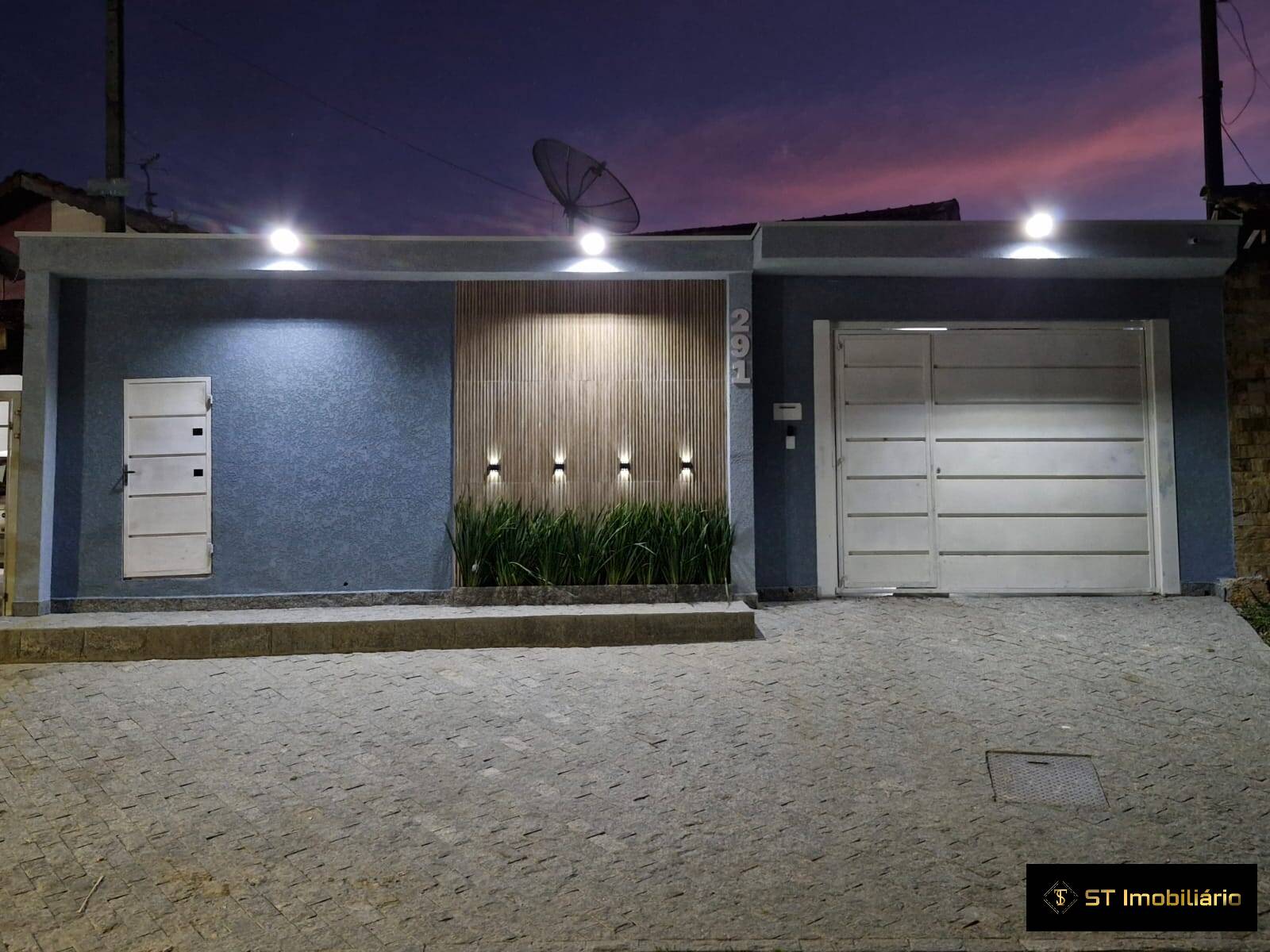 Casa, 4 quartos, 205 m² - Foto 2