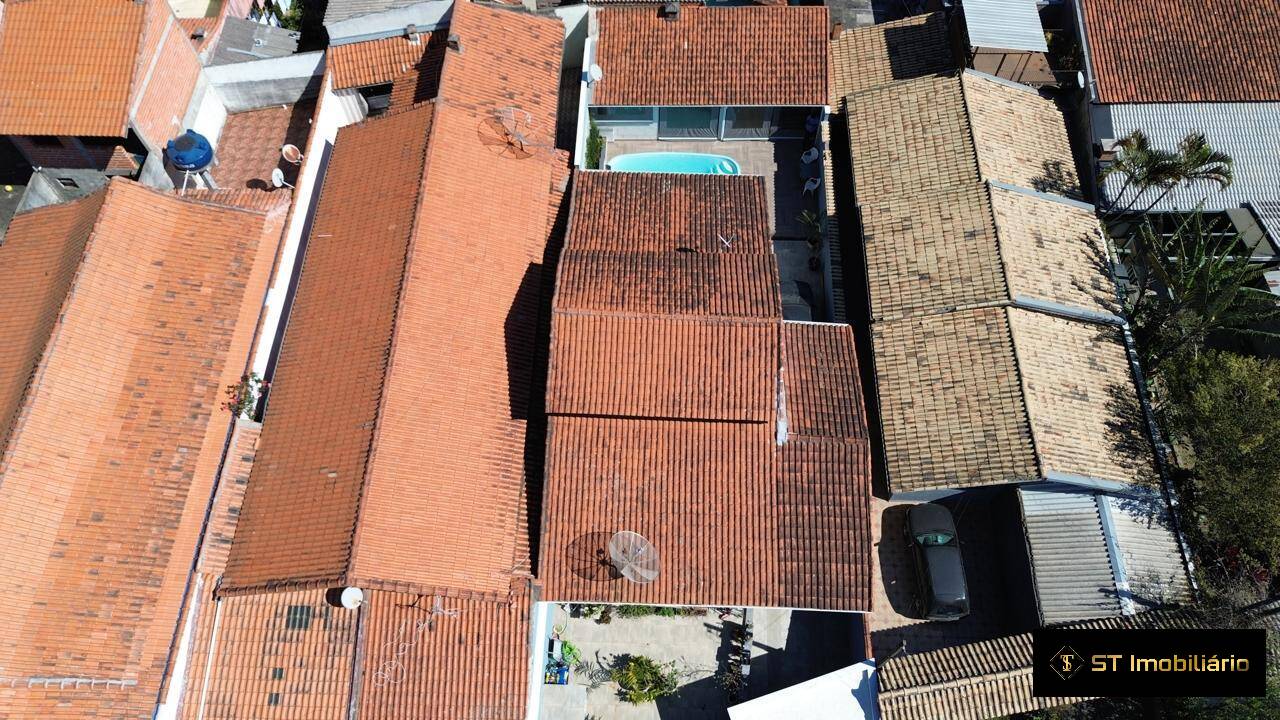 Casa, 4 quartos, 205 m² - Foto 34