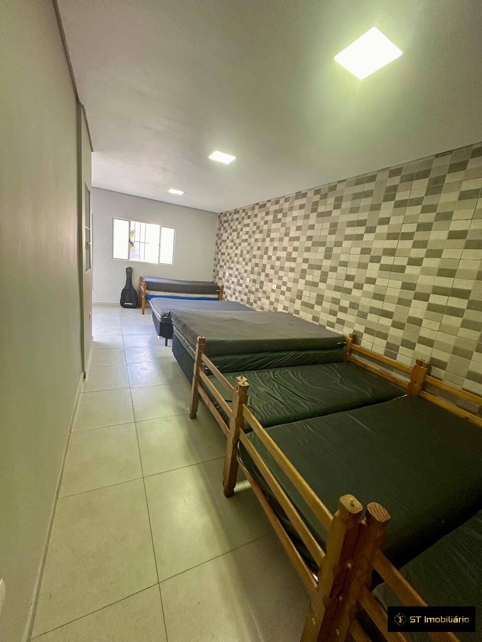 Chácara à venda com 3 quartos, 199m² - Foto 10