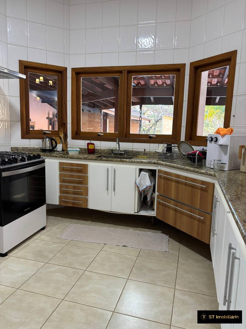 Sítio, 4 quartos, 1330 m² - Foto 9