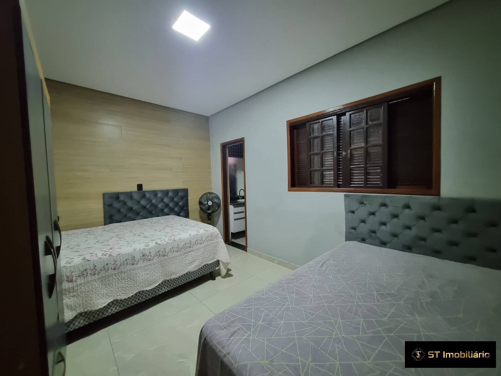 Chácara à venda com 5 quartos, 350m² - Foto 14