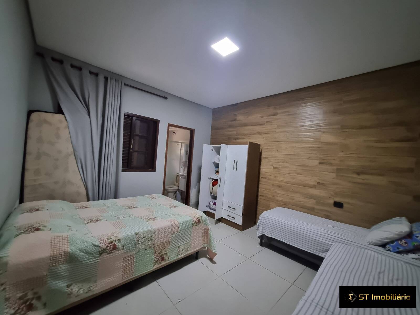 Chácara à venda com 5 quartos, 350m² - Foto 17