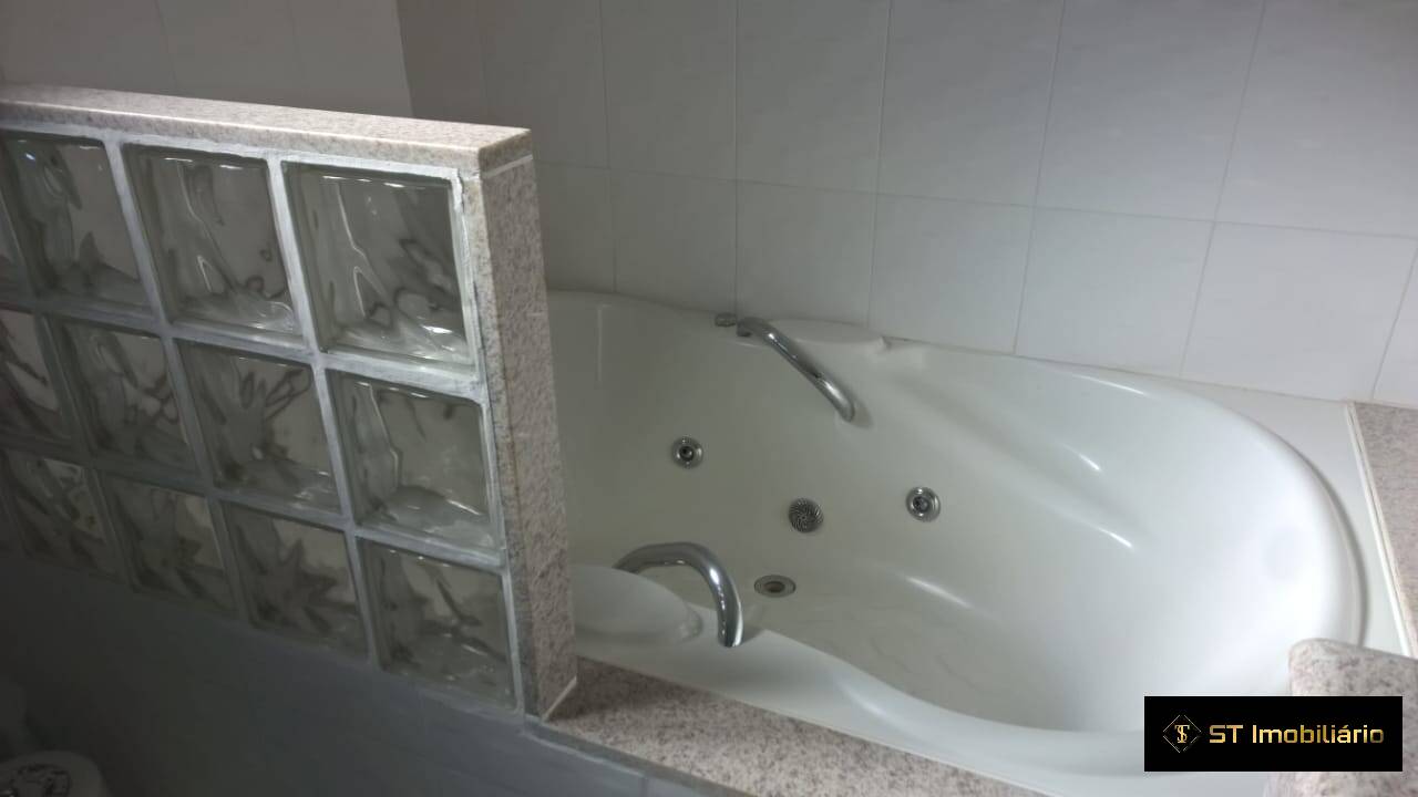 Chácara à venda com 3 quartos, 3900m² - Foto 13