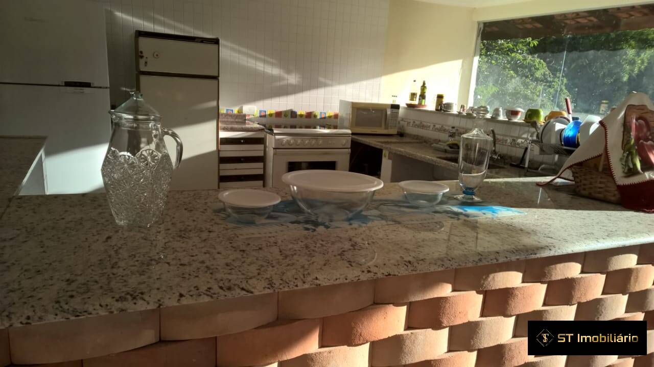 Chácara à venda com 3 quartos, 3900m² - Foto 2
