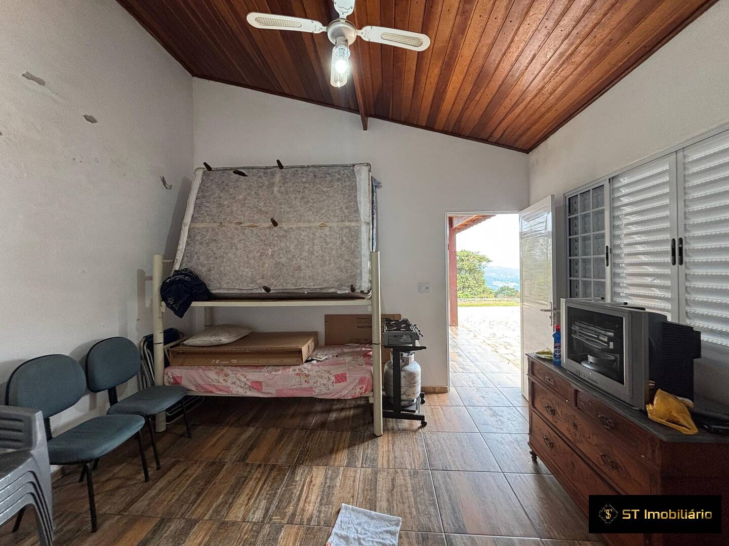 Chácara à venda com 3 quartos, 272m² - Foto 20