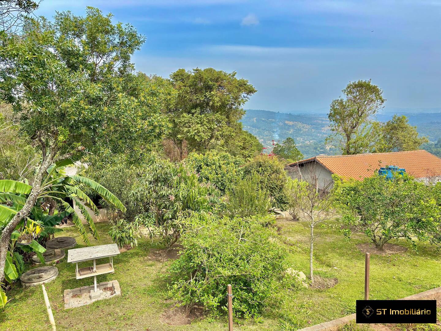 Chácara à venda com 3 quartos, 272m² - Foto 13