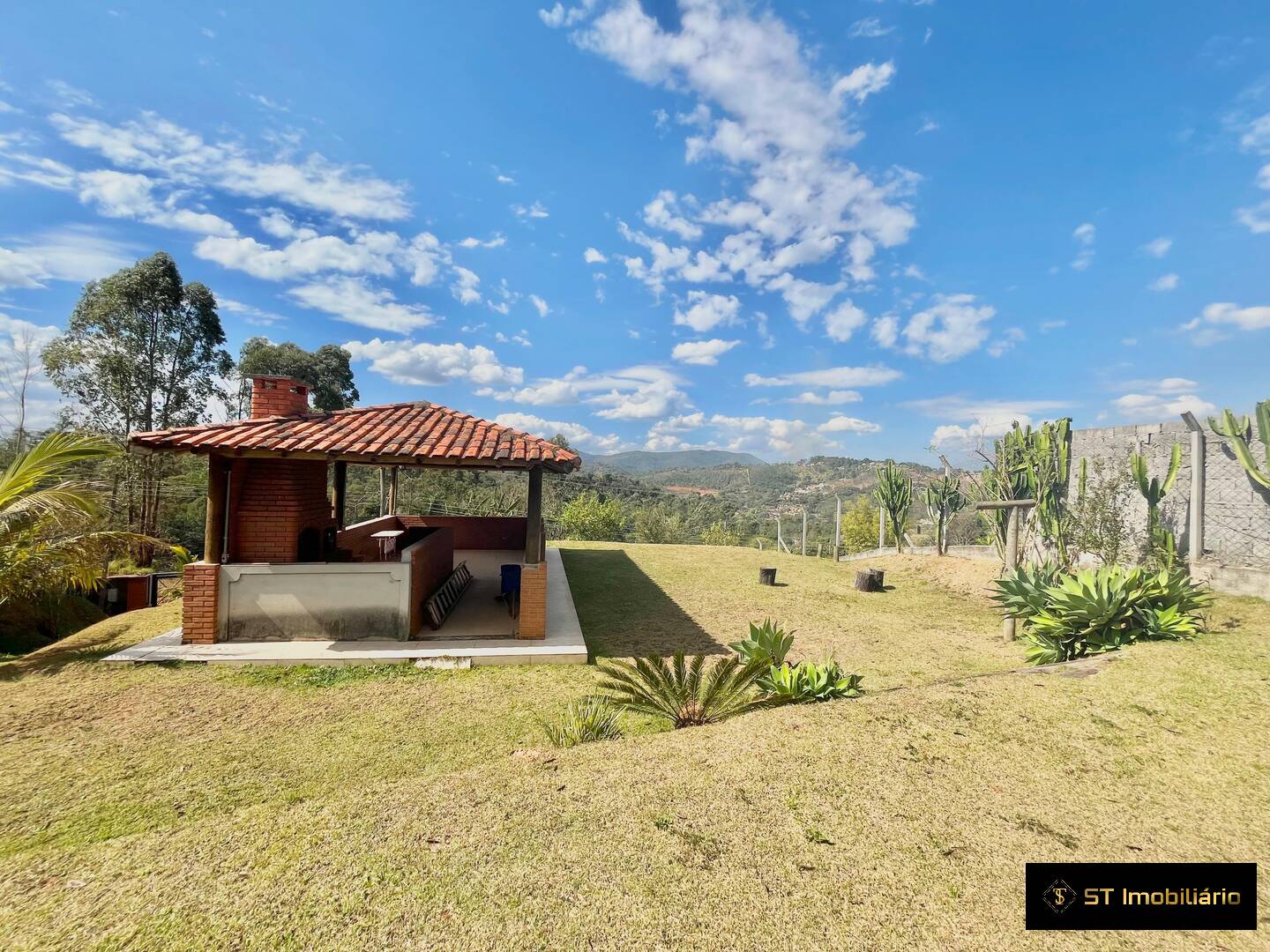 Chácara para alugar com 2 quartos, 177m² - Foto 2