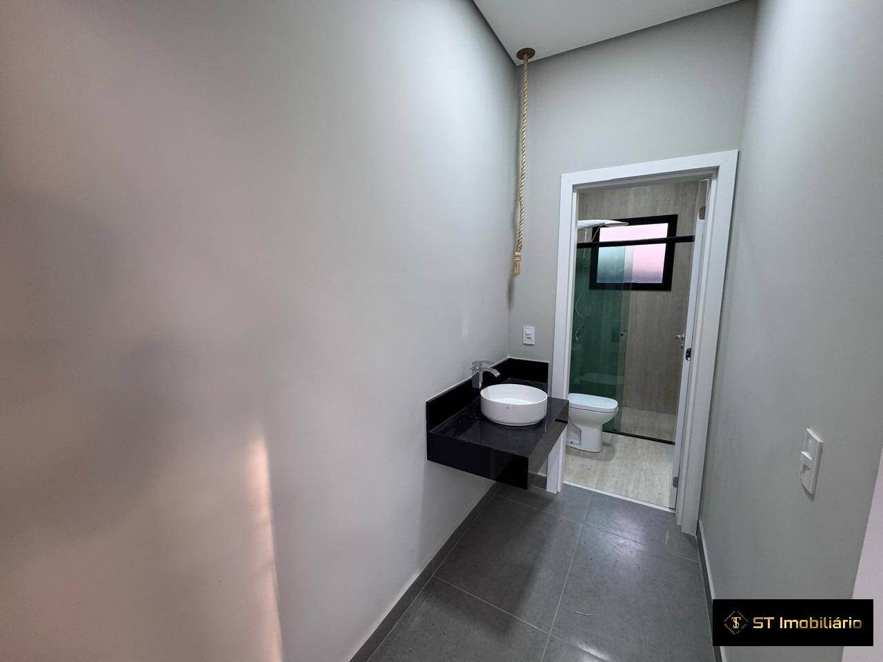 Casa para alugar com 3 quartos, 400m² - Foto 13