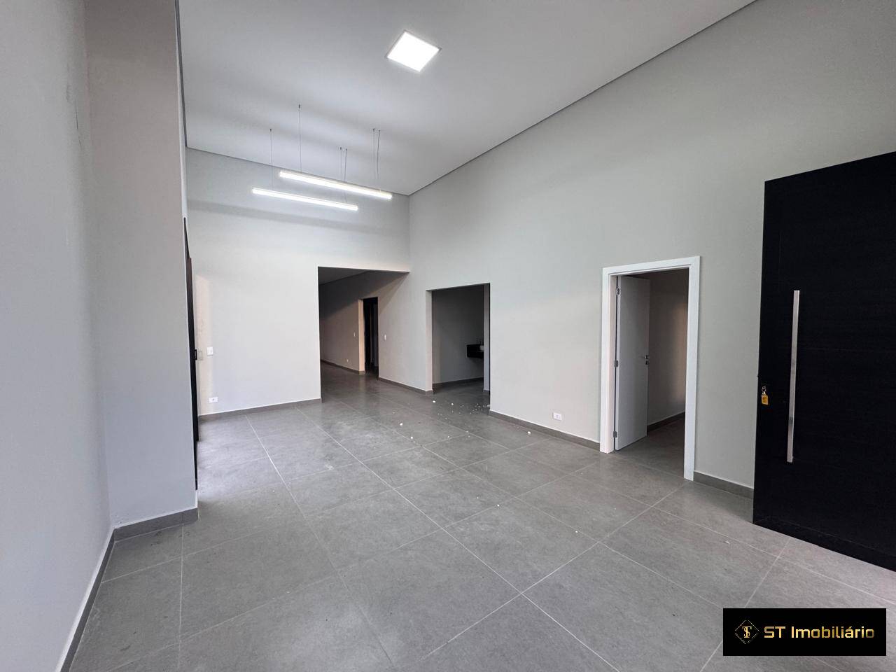 Casa para alugar com 3 quartos, 400m² - Foto 19