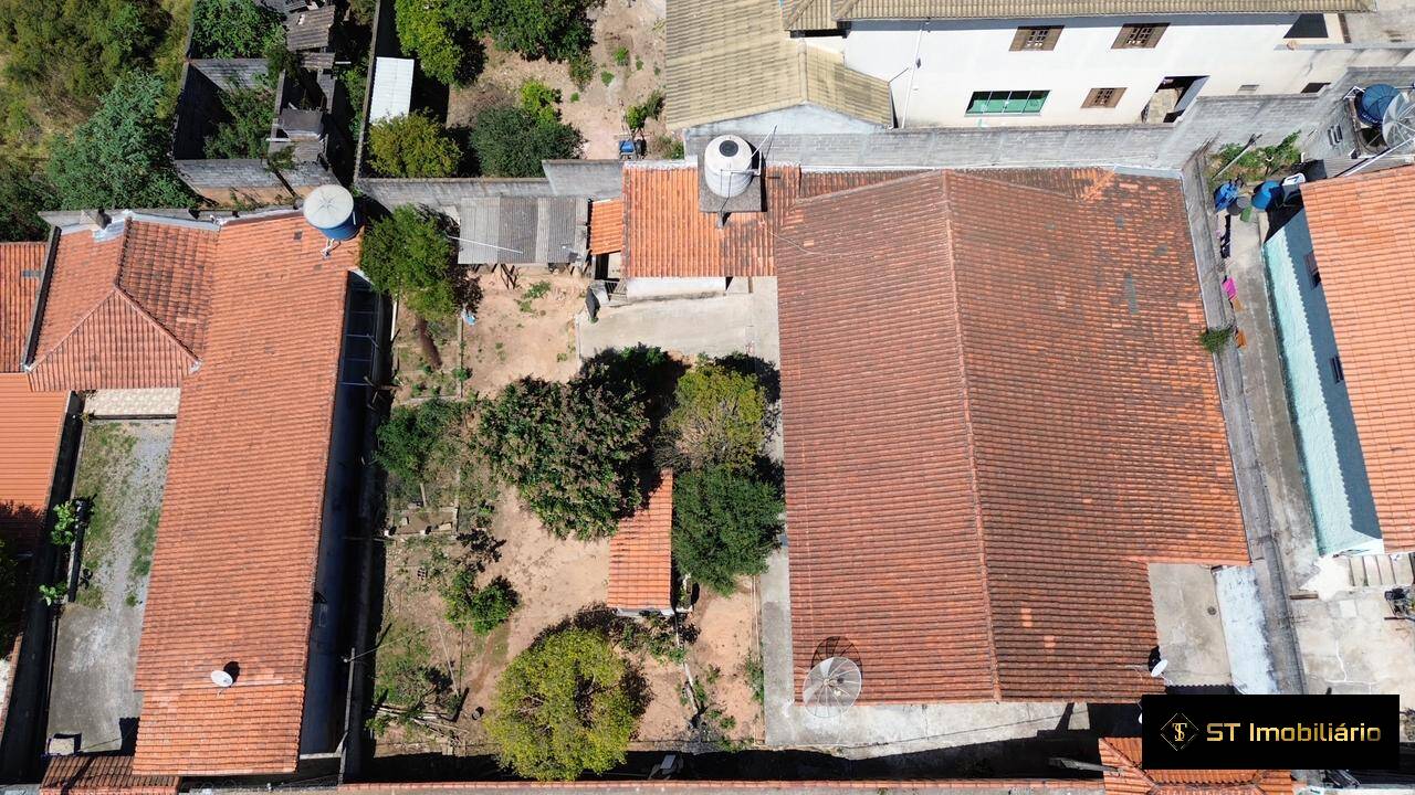 Casa, 3 quartos, 160 m² - Foto 2