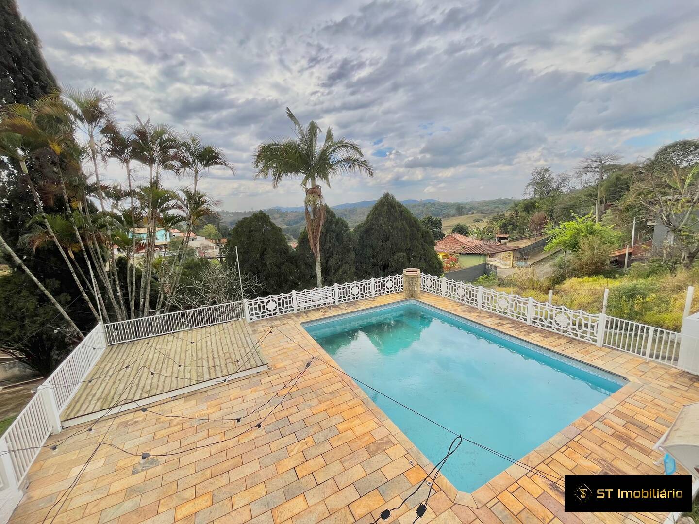 Chácara à venda com 4 quartos, 295m² - Foto 4