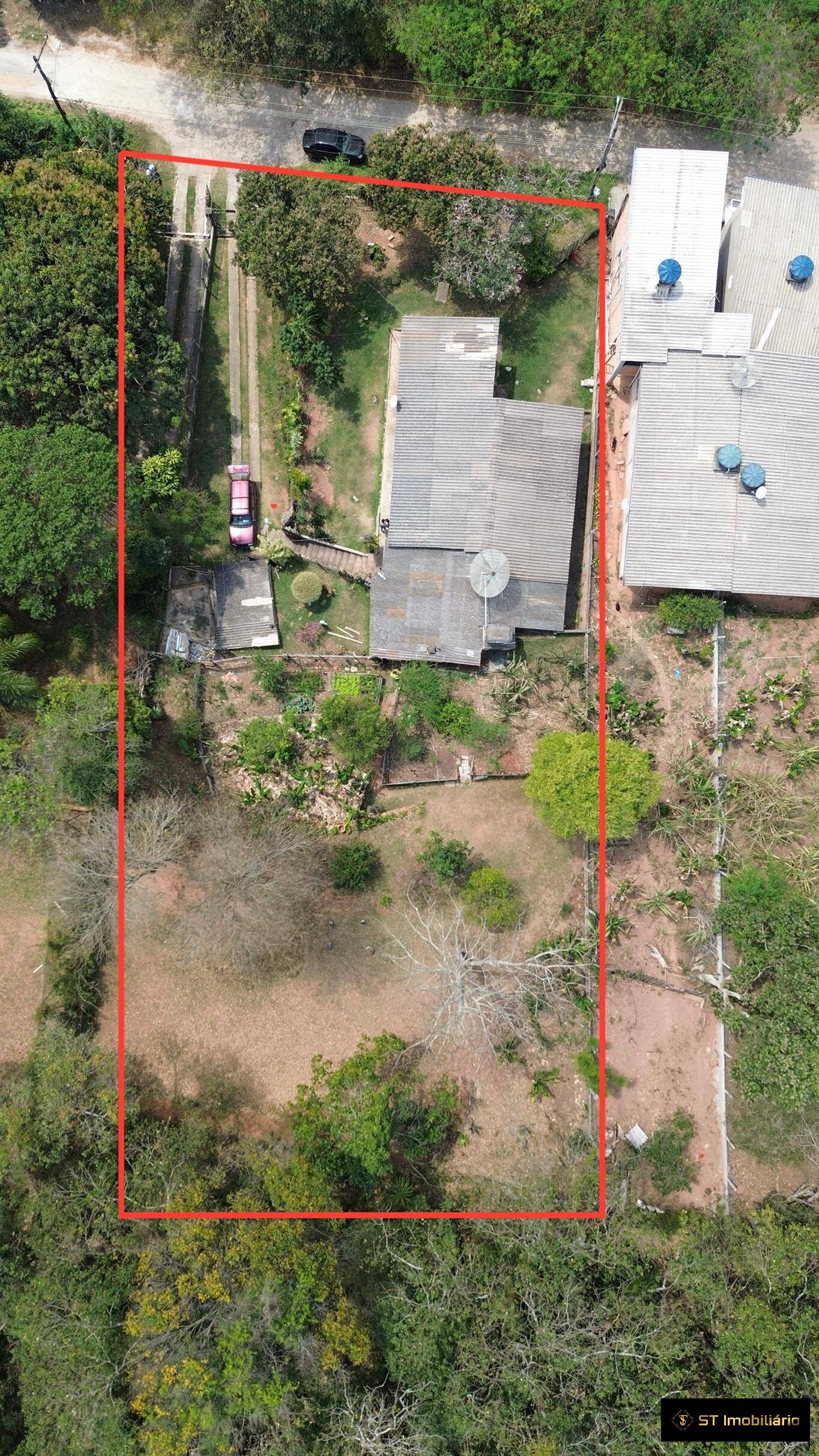 Chácara, 3 quartos, 1680 m² - Foto 1