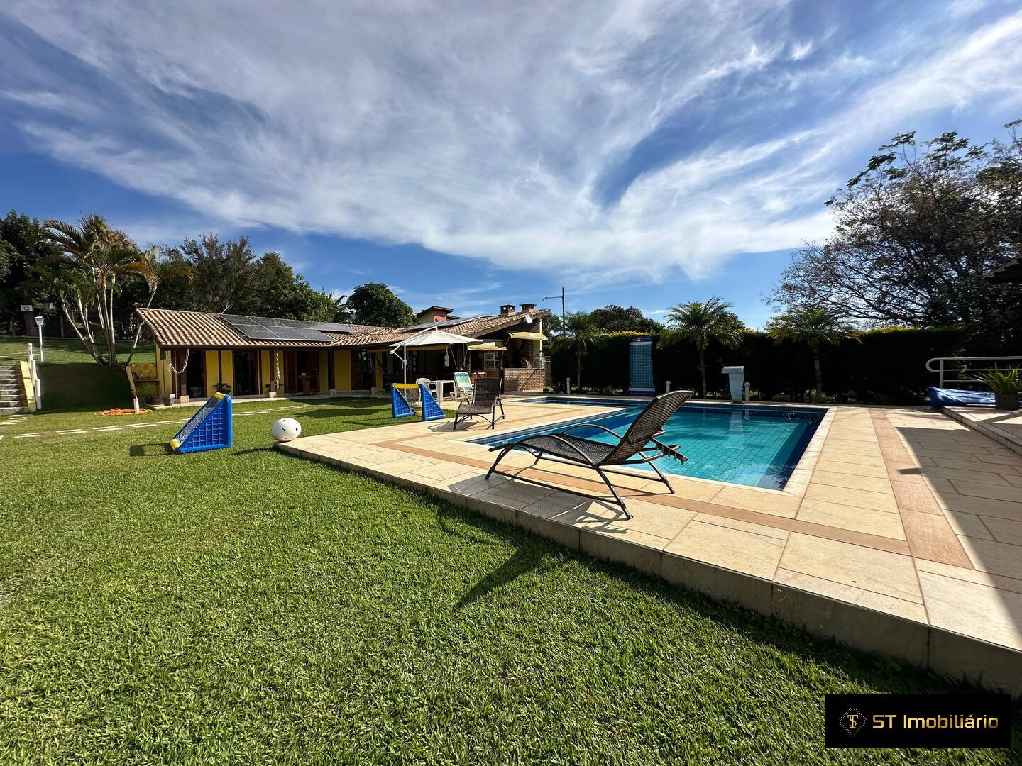 Chácara, 4 quartos, 3289 m² - Foto 2