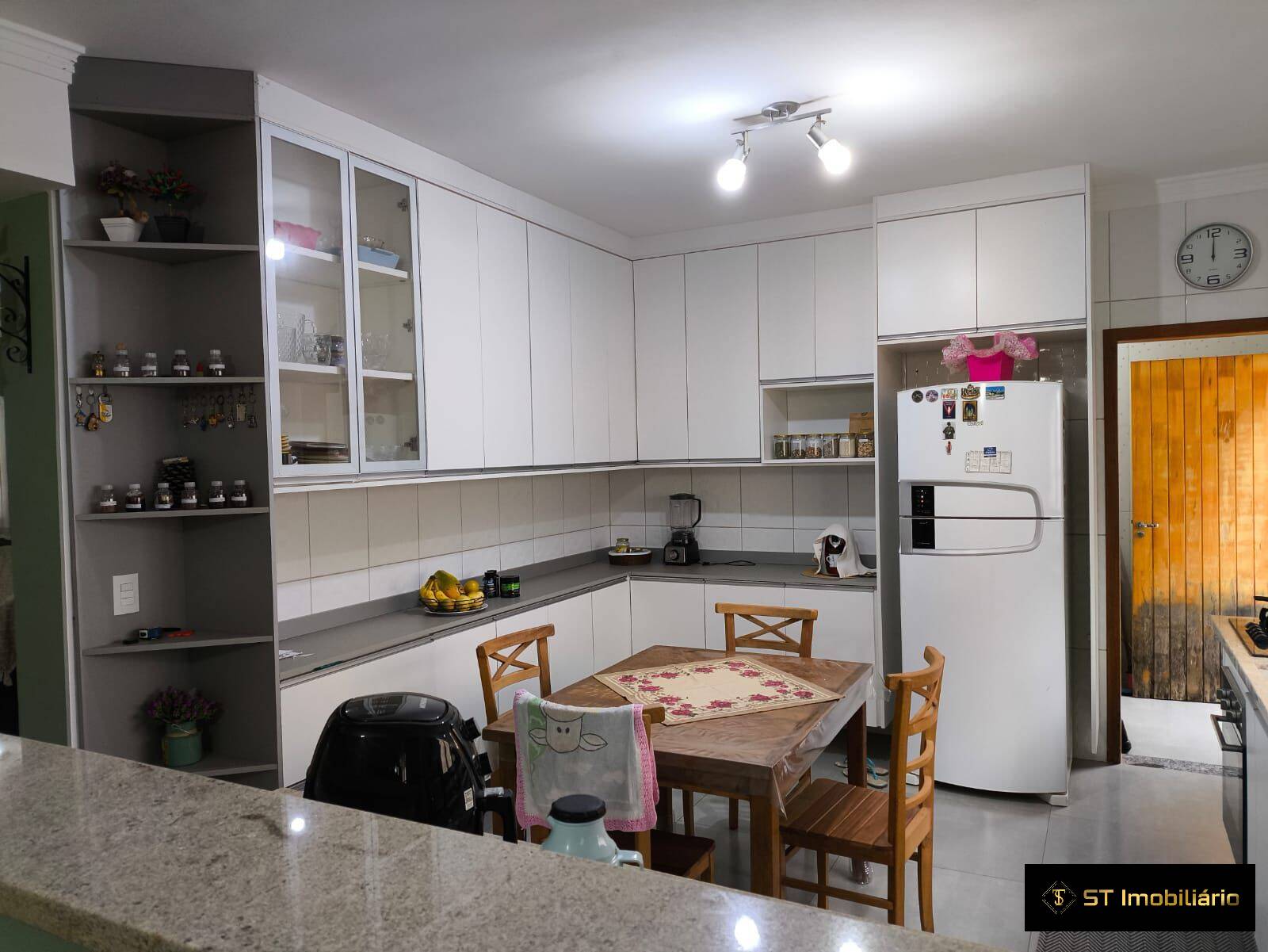 Chácara, 4 quartos, 1990 m² - Foto 12