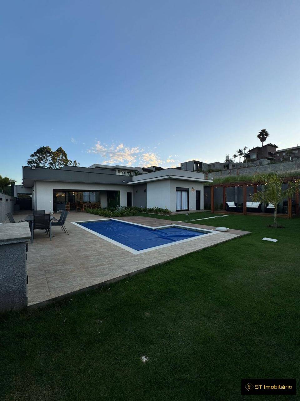 Chácara, 3 quartos, 800 m² - Foto 1