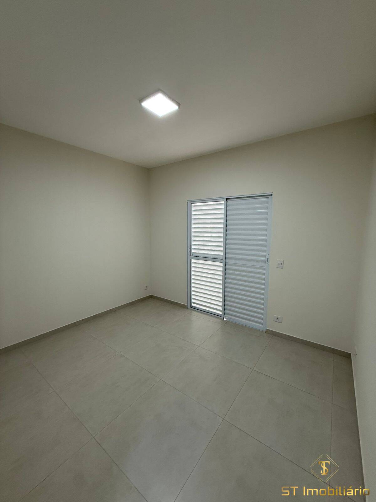 Chácara, 3 quartos, 531 m² - Foto 9