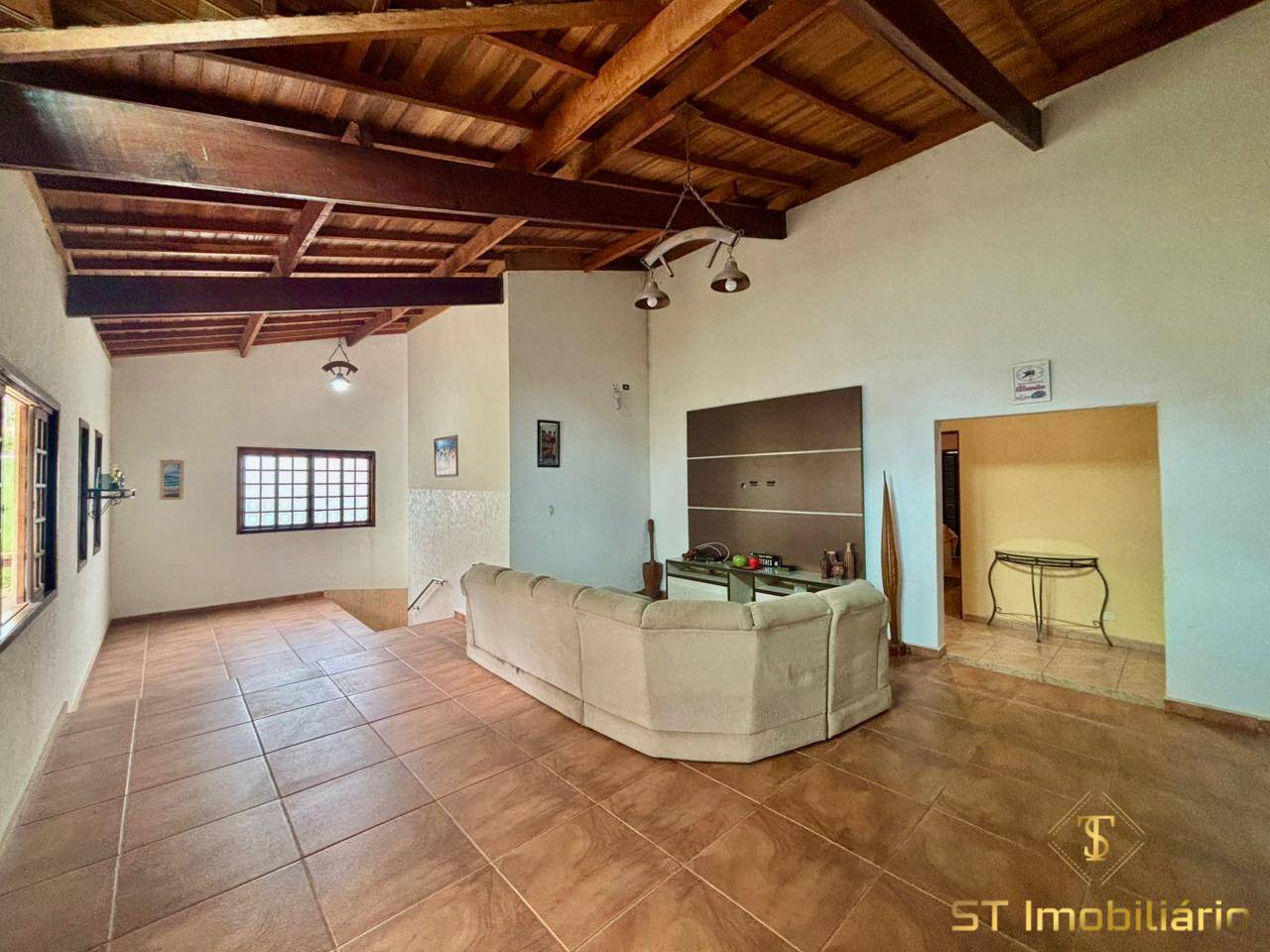 Chácara, 4 quartos, 1110 m² - Foto 5