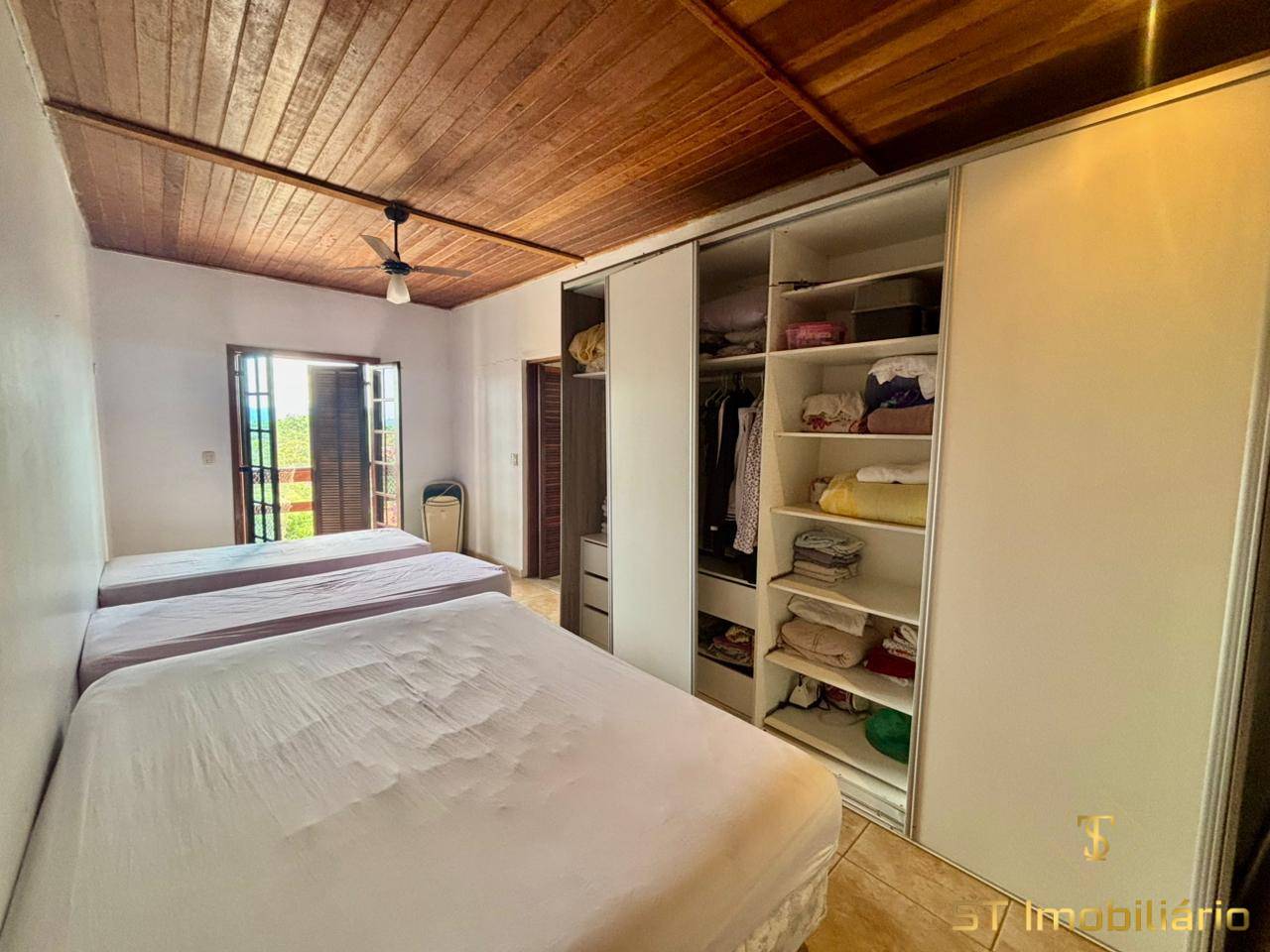 Chácara, 4 quartos, 1110 m² - Foto 10