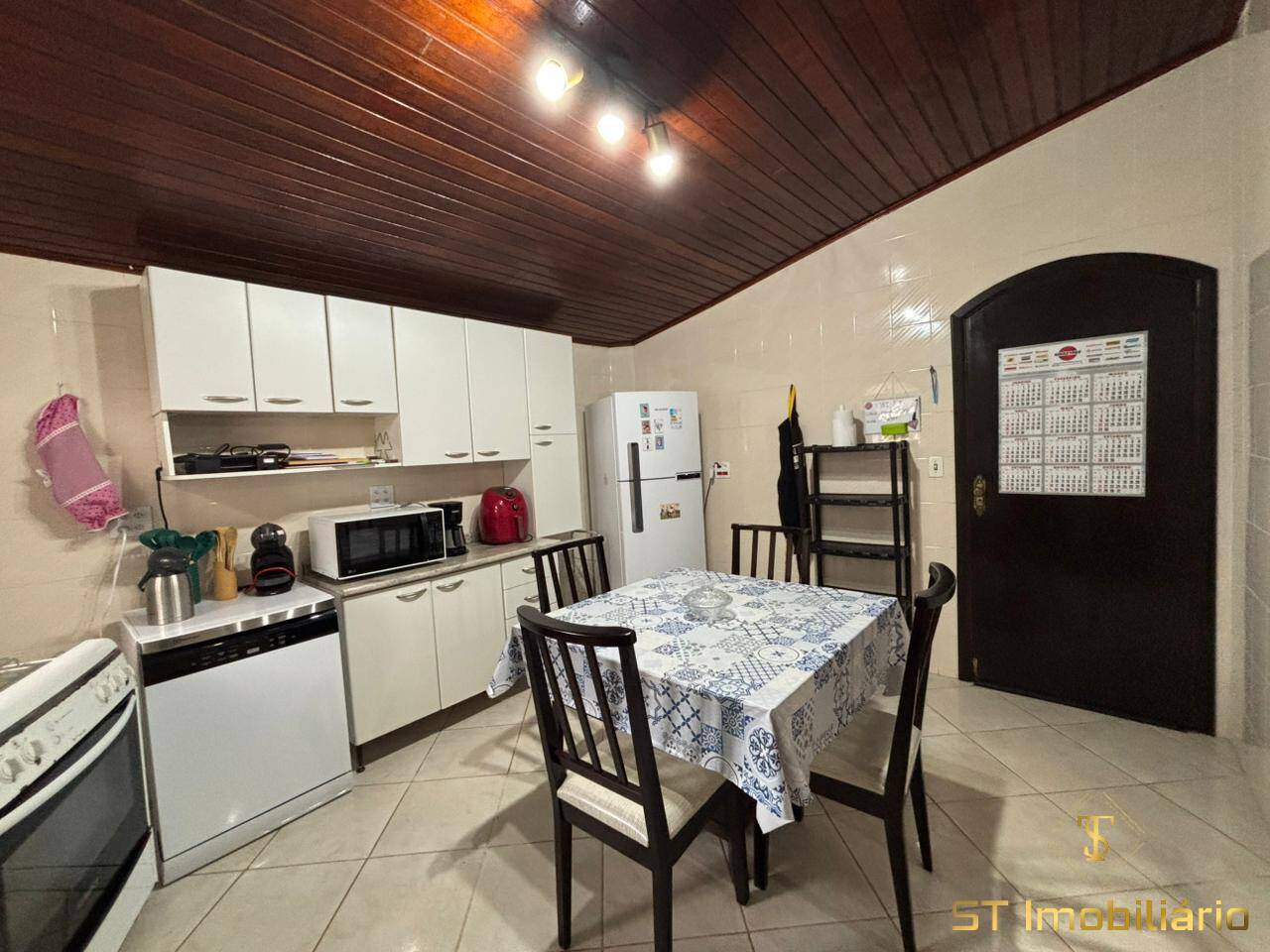 Chácara, 3 quartos, 1000 m² - Foto 6