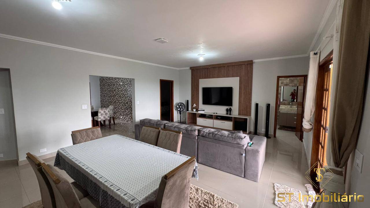 Chácara, 3 quartos, 2100 m² - Foto 21