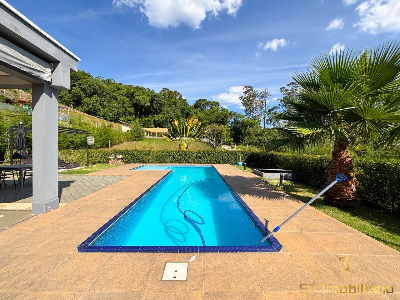 Chácara, 3 quartos, 2090 m² - Foto 3