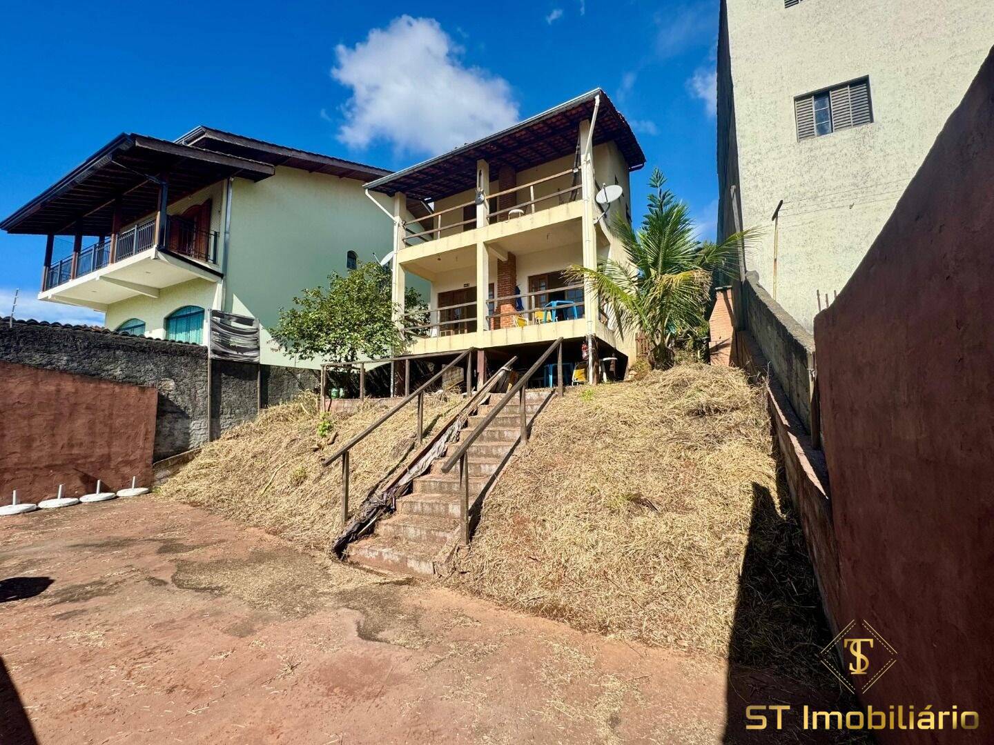 Casa, 2 quartos, 178 m² - Foto 1