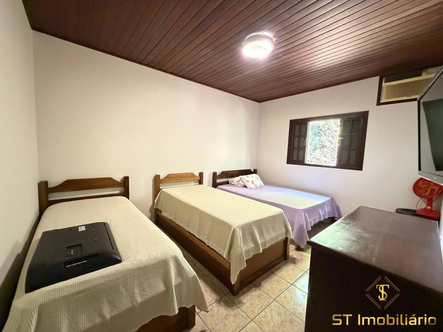 Sítio, 4 quartos, 3828 m² - Foto 18