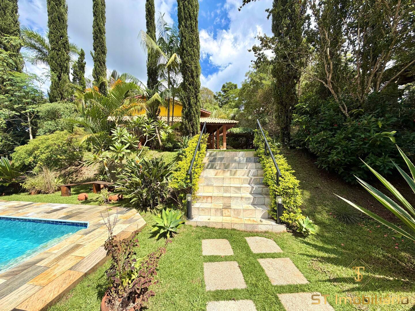 Sítio, 4 quartos, 3828 m² - Foto 11