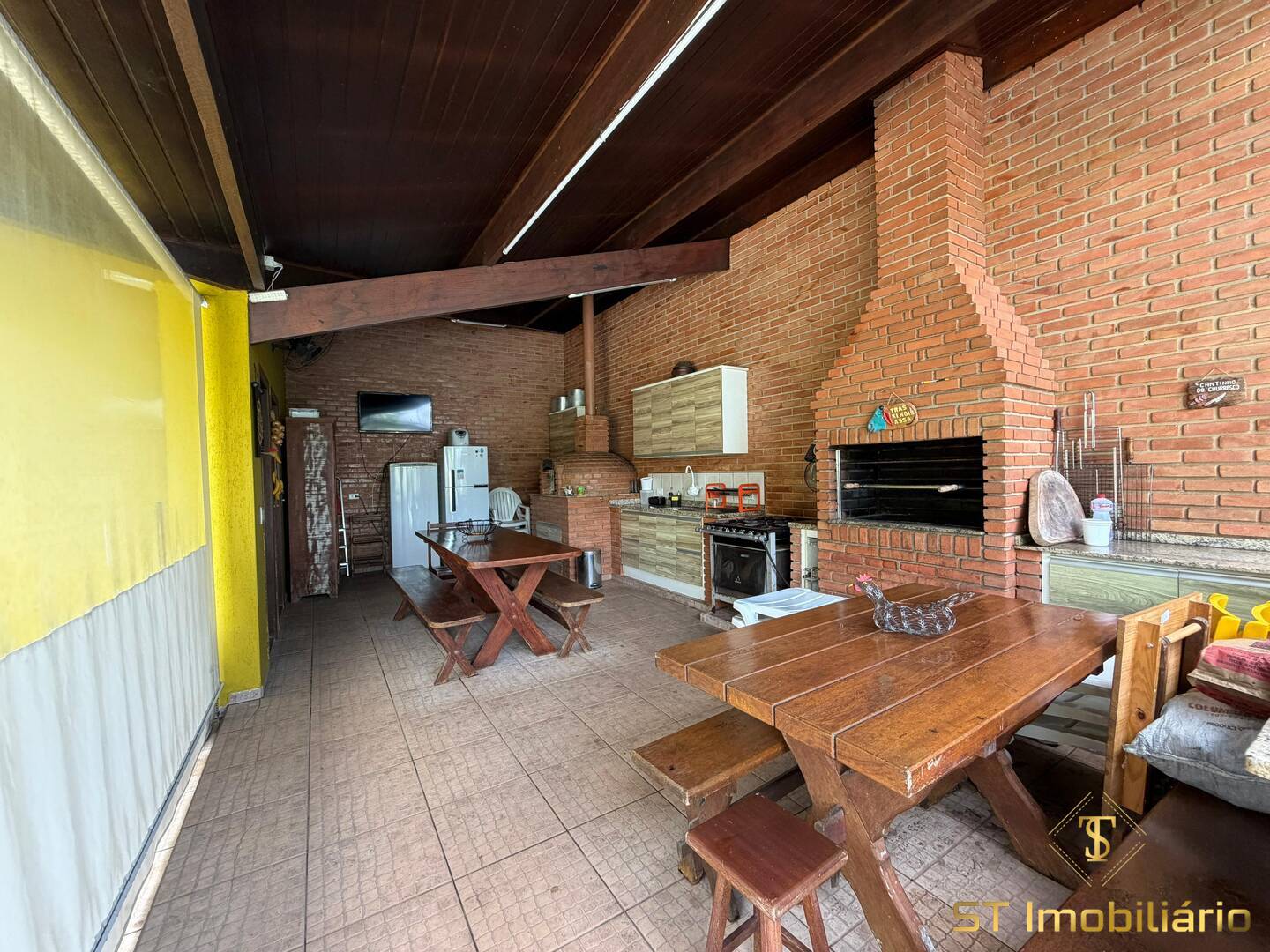 Sítio, 4 quartos, 3828 m² - Foto 10