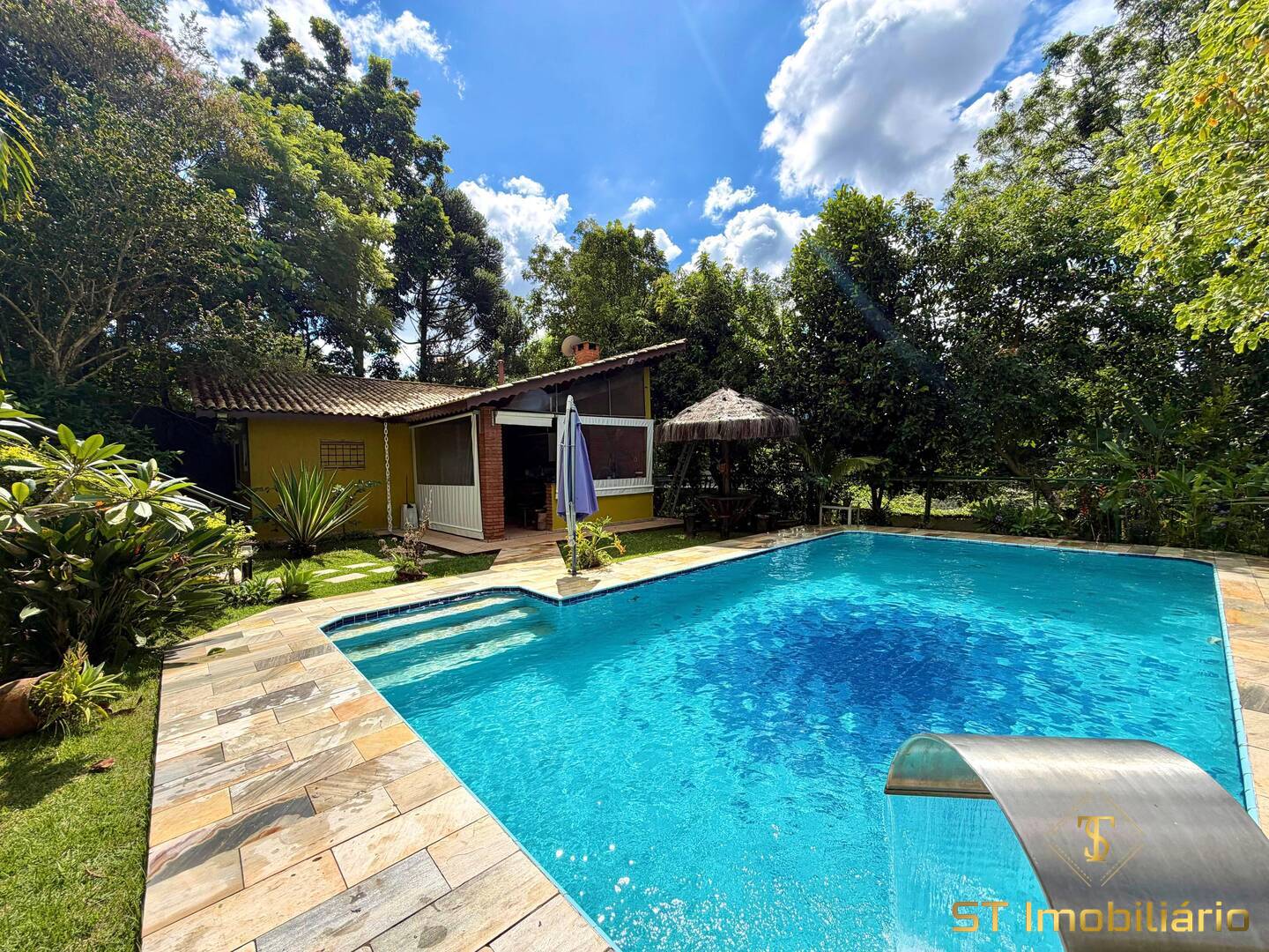 Sítio, 4 quartos, 3828 m² - Foto 9