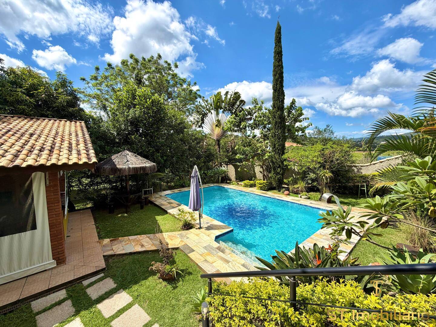 Sítio, 4 quartos, 3828 m² - Foto 2