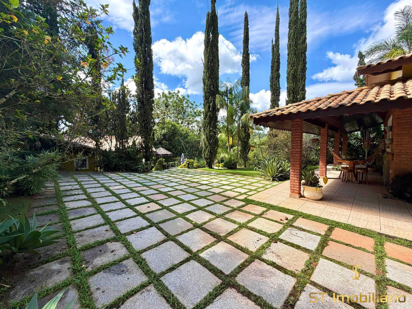 Sítio, 4 quartos, 3828 m² - Foto 6