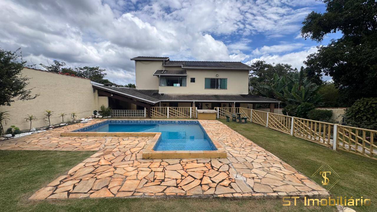 Chácara, 9 quartos, 1060 m² - Foto 2
