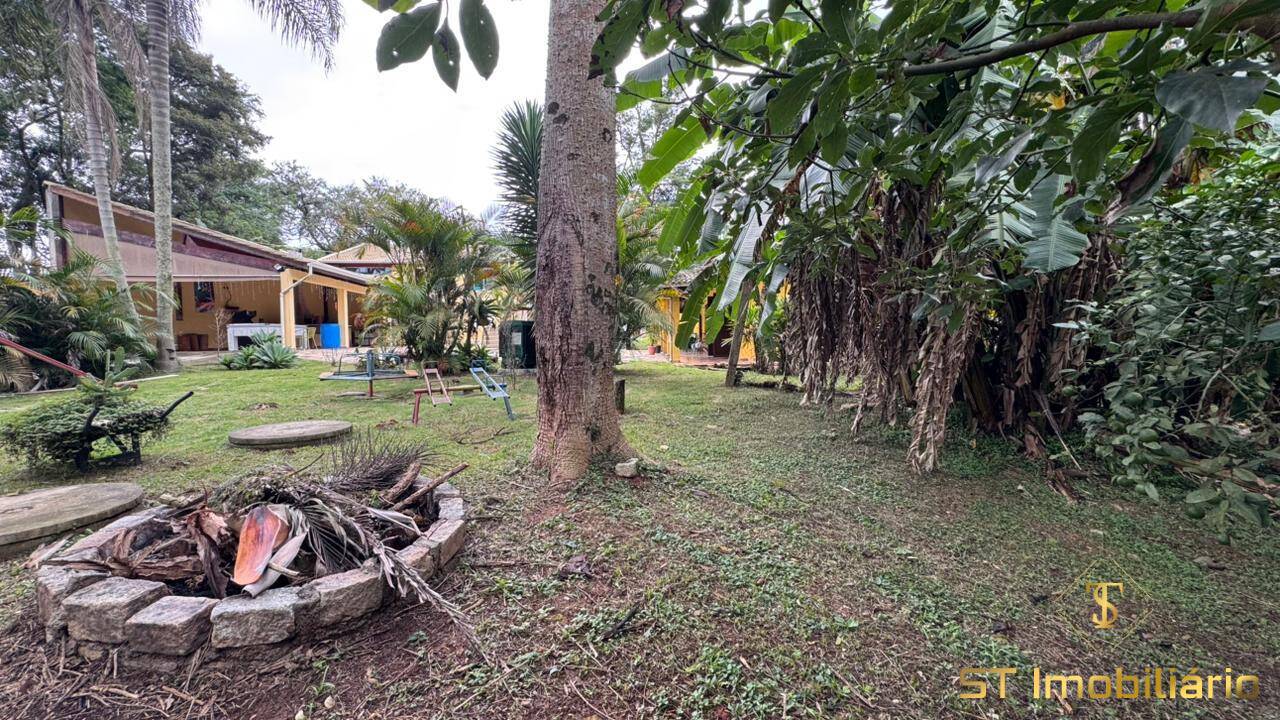 Sítio, 6 quartos, 2100 m² - Foto 10