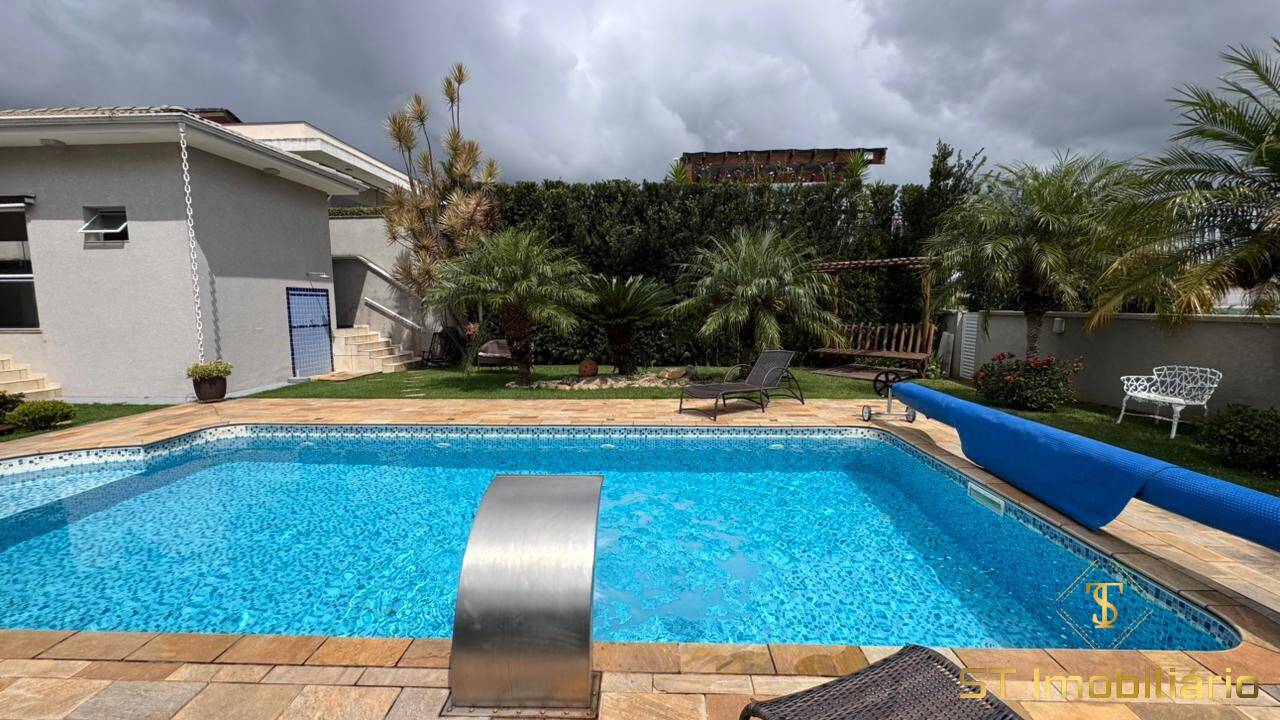 Casa, 3 quartos, 256 m² - Foto 13