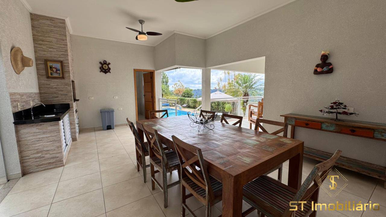 Casa, 3 quartos, 256 m² - Foto 27