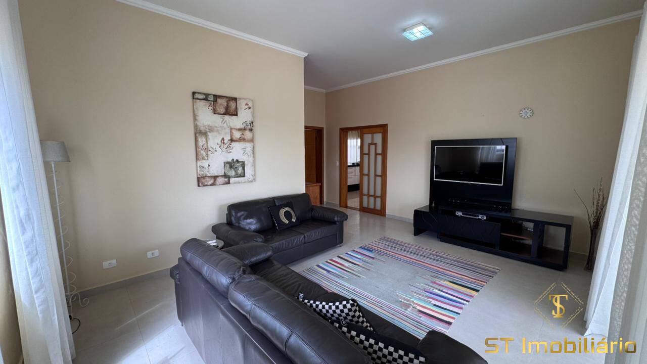 Casa, 3 quartos, 256 m² - Foto 23