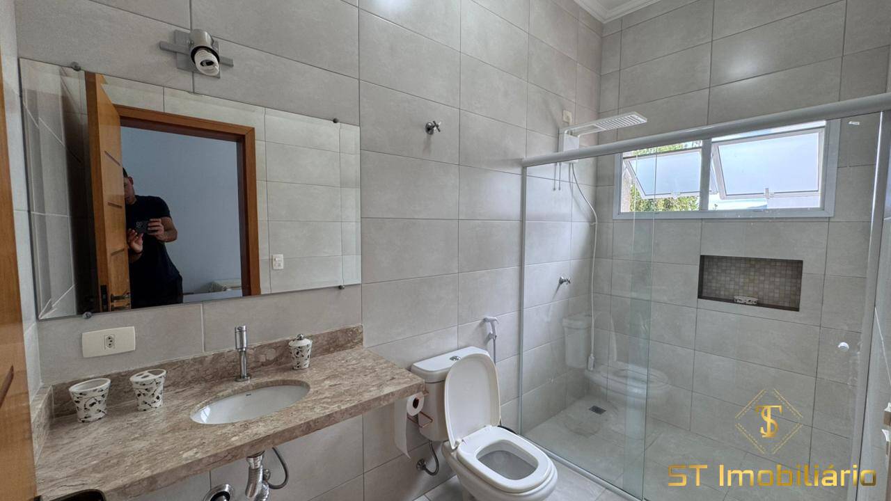 Casa, 3 quartos, 256 m² - Foto 28