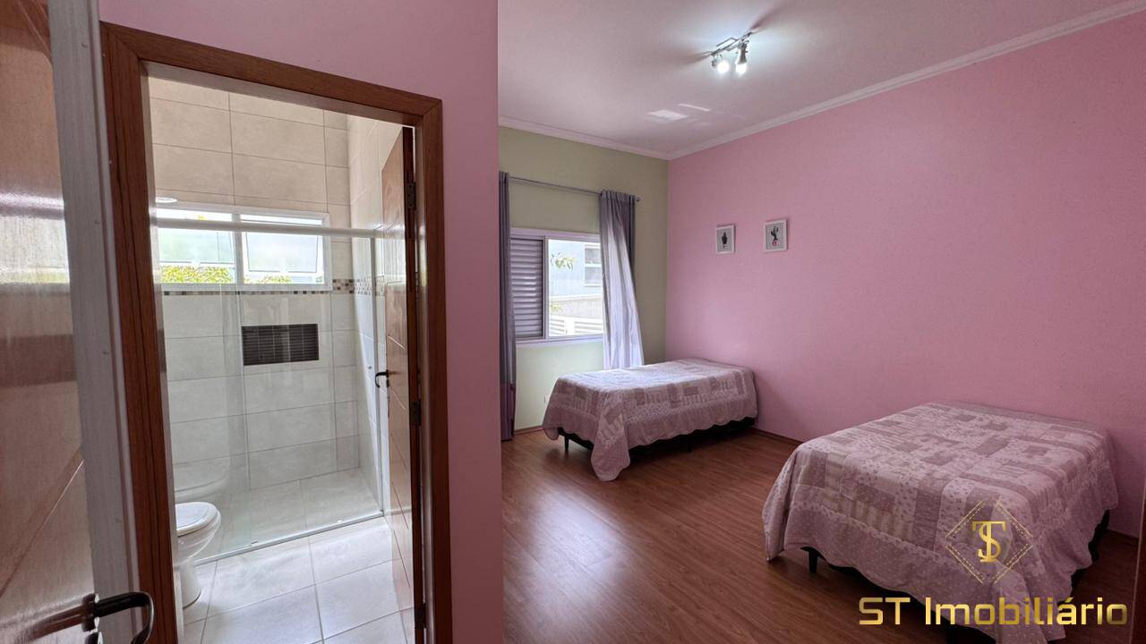 Casa, 3 quartos, 256 m² - Foto 32