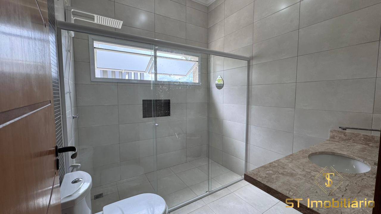 Casa, 3 quartos, 256 m² - Foto 35