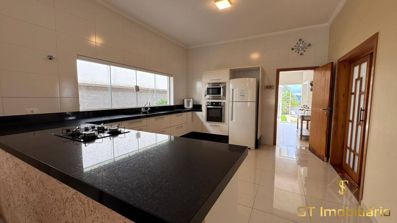 Casa, 3 quartos, 256 m² - Foto 39