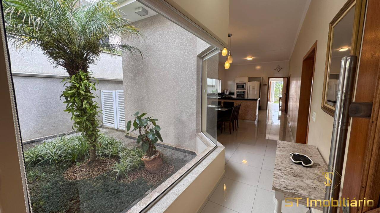 Casa, 3 quartos, 256 m² - Foto 44