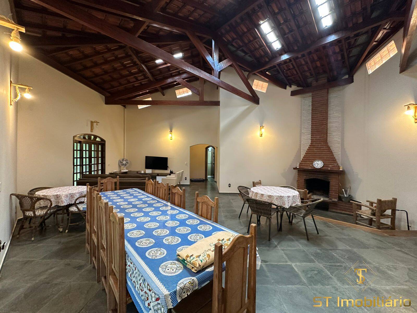 Sítio, 8 quartos, 5000 m² - Foto 9
